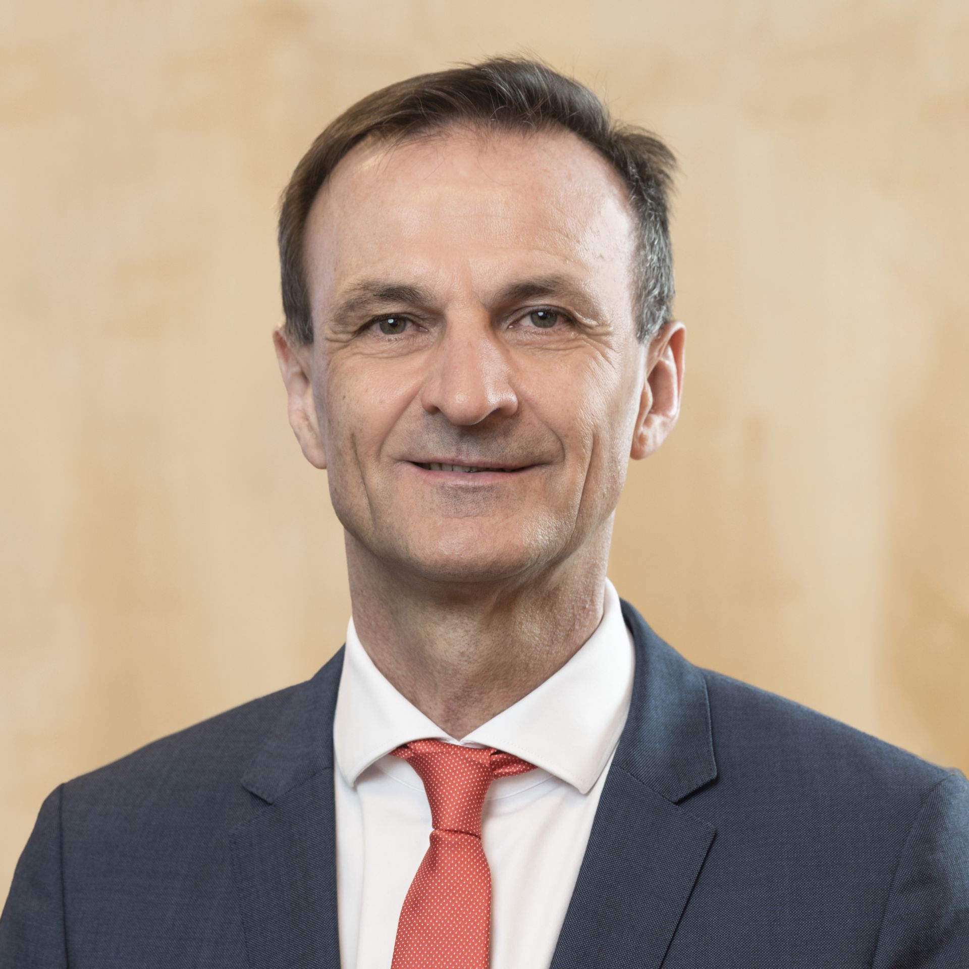 20190207_ofp_ell-mitarbeiterinnen_JRP0619